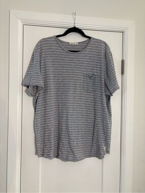 Marine Layer Blue White Red Stripe Pocket Tee Summer 2023‎ Style 16068